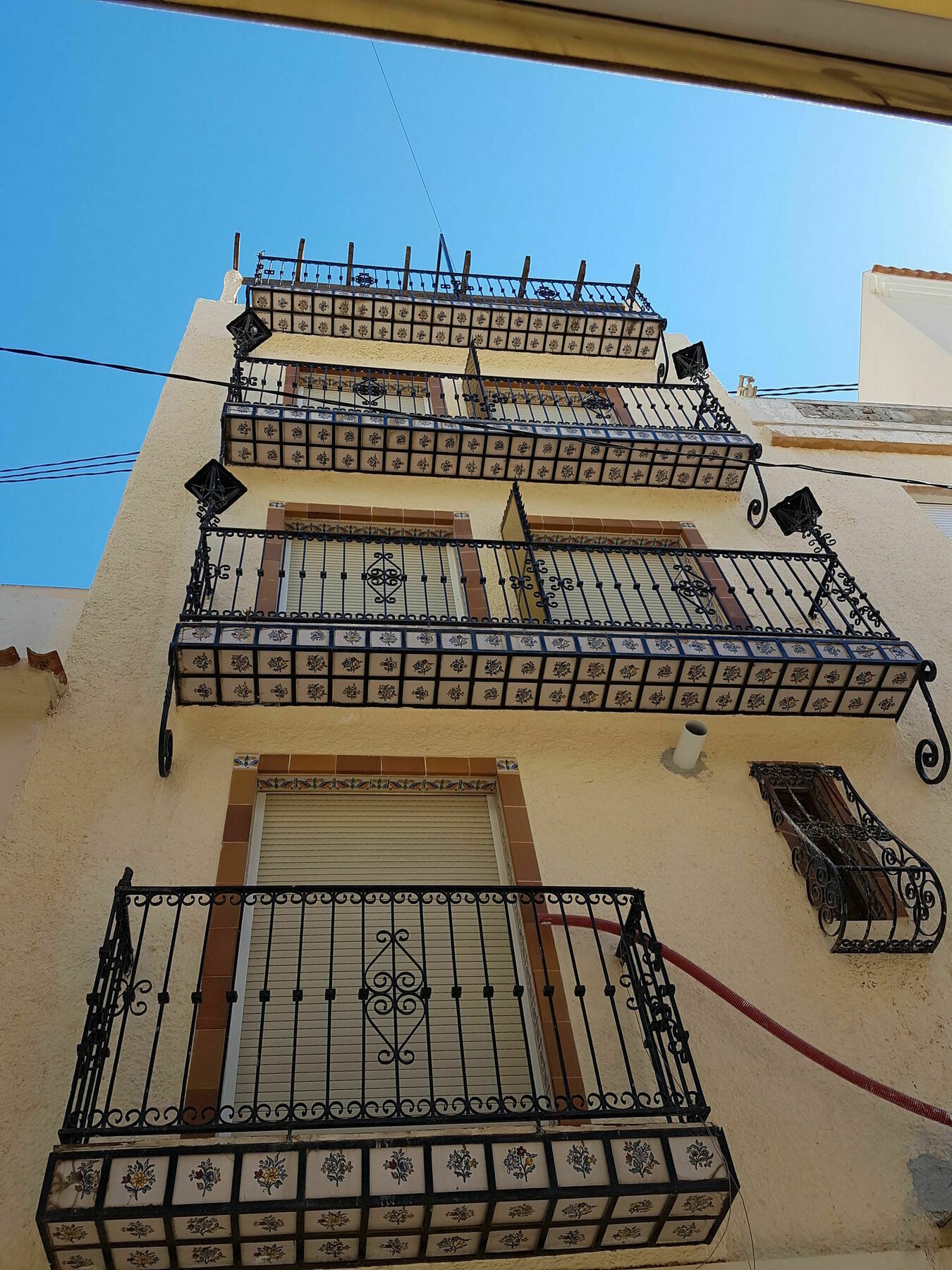 Apartamentos El Castell (Adults Only) Benidorm Exterior photo